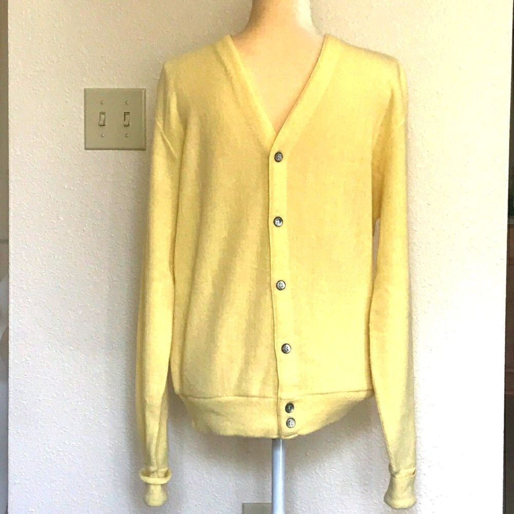 VINTAGE LONDON FOG YELLOW V MEN SWEATER SIZE M